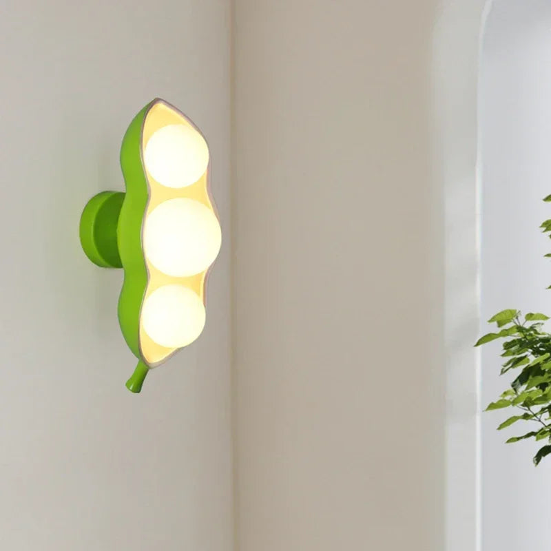 Art Deco LED Wall Lamp Modern Beige Green Pink Resin Hyacinth Bean Living Room Bedroom Aisle Restaurant G9 Bulb Lighting