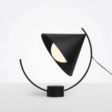 Nordic Designer LED Desk Lamp E27 Home Decors Restaurant Decorative Metallic Luster Bedroom Minimalist Villa Table Light Fixture