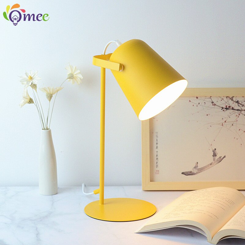 Nordic Iron Art LED Fashion Simple Desk Lamps Eye Protection Dimming Metal Pen Holder Table Lamp Living Room Bedroom Home Decor