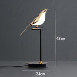 Nordic Magpie Bird LED Wall Lamp Parlor Bar Bedside Hanging Light Fixture Novelty Rotatable Wall Bedroom Foyer Sconce