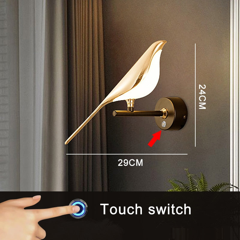 LED Golden Bird Wall Lamp Parlor Bar Bedside Hanging Light Novelty Rotatable Wall Lamp Bedroom Bedside Indoor Sconce