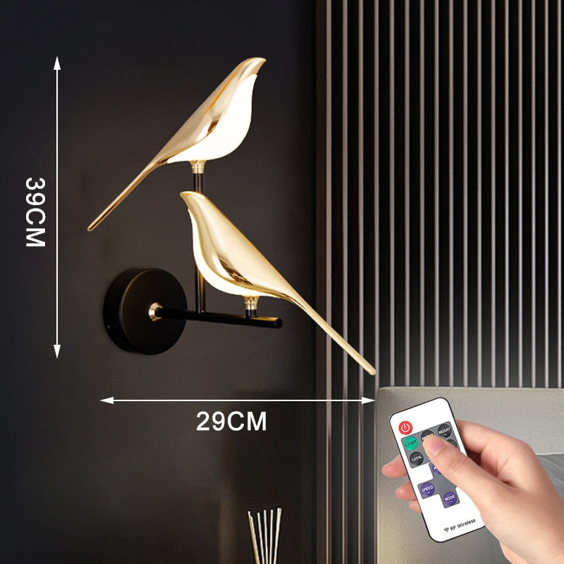 LED Golden Bird Wall Lamp Parlor Bar Bedside Hanging Light Novelty Rotatable Wall Lamp Bedroom Bedside Indoor Sconce