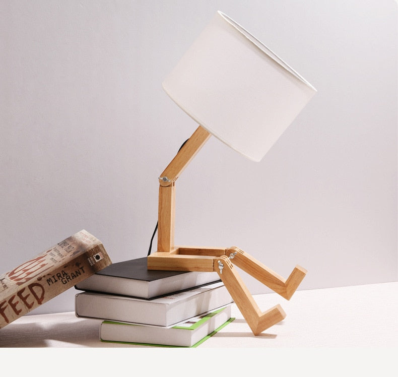 Table lamp Solid Wood Cloth Art Creativity Nordic Minimalist LED Table Lamp Bedside Bedroom Wood Modern Simple Gift Placement Reading Light