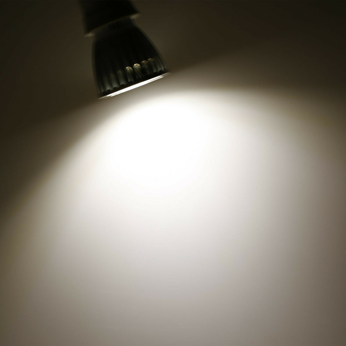 Dimmable LED Spotlight E26 E27 GU10 MR16 15W COB Light Bulbs 45° Beam Angle 110V 220V DC12V for Home Office Table Lamp Downlight