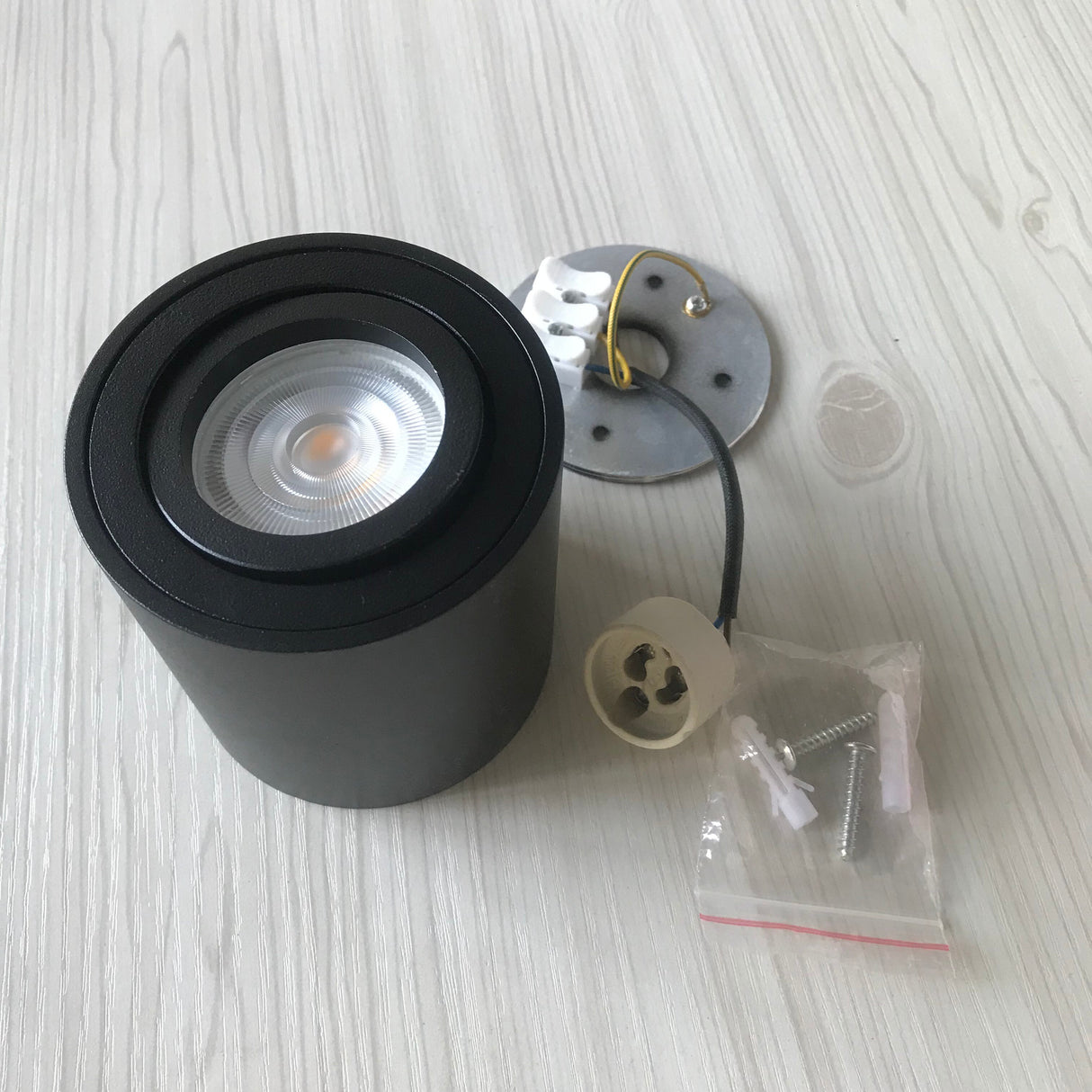 Cylinder Surface Mounted LED GU10 Downlight Fixture 220V Bathroom Waterproof IP65 Outdoor Ceiling Down Spot Light Fitting