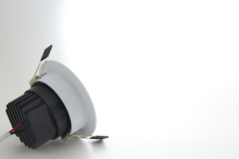 The new Super Bright Recessed LED Dimmable Downlight COB 5W 7W 9W 12W LED Spot light LED decoration Ceiling Lamp AC 110V 220V